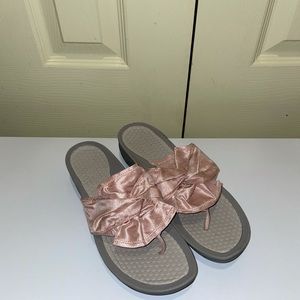 BareTraps Sandals